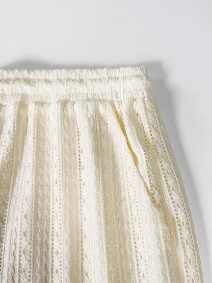 Lelmont Open-Stitch Resort Set